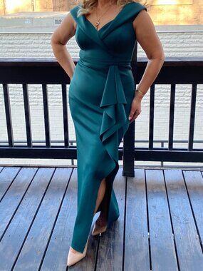 Xscape - Hunter Green ruffle scuba off-the-shoulder maxi dress with slit - US 6